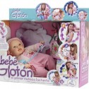 El primer muñeco para niñas: bebé lactante