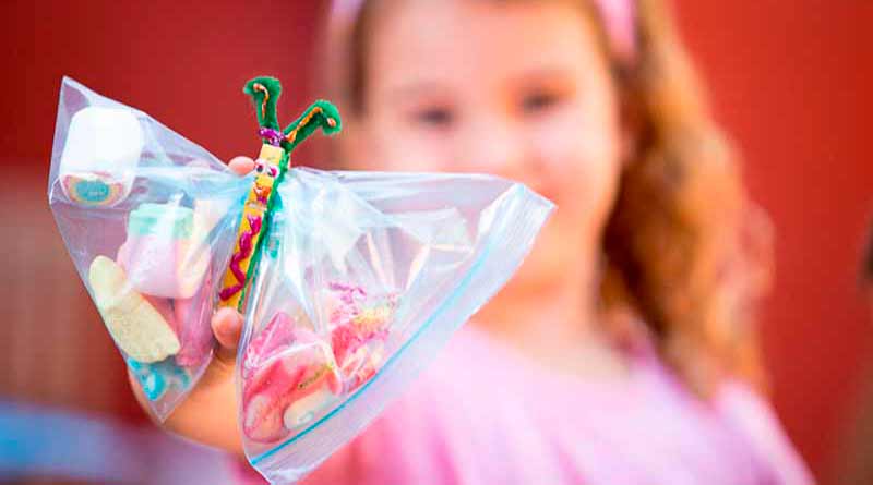 Cómo hacer dulceros con forma de mariposa para cumpleaños infantil